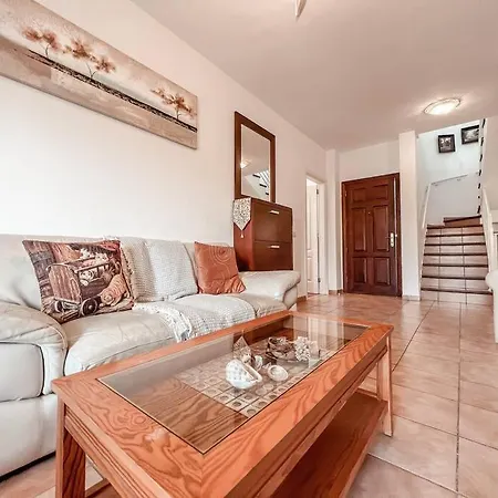 Dream House קיאו סלבאחה