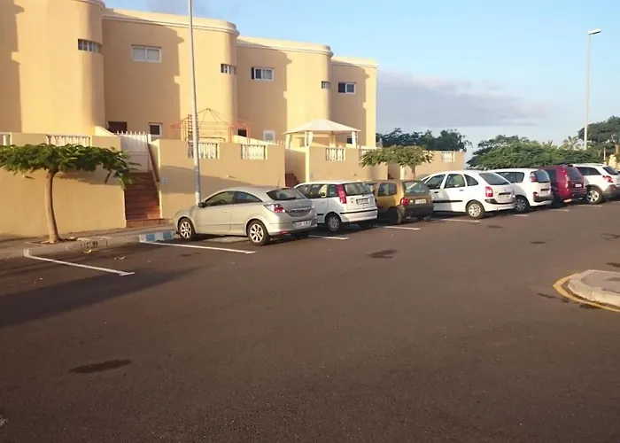 Dream House * Callao Salvaje