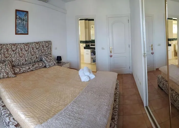 Dream House 卡亚俄萨尔瓦赫